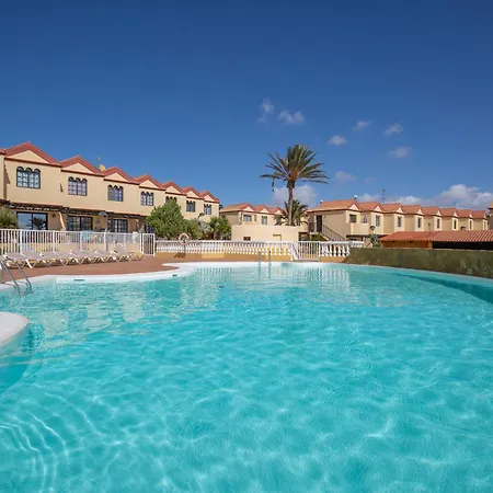 Casa Curro Holiday home *