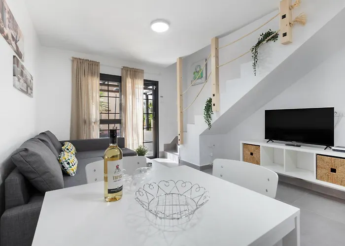 Casa Curro بيت للعطل *