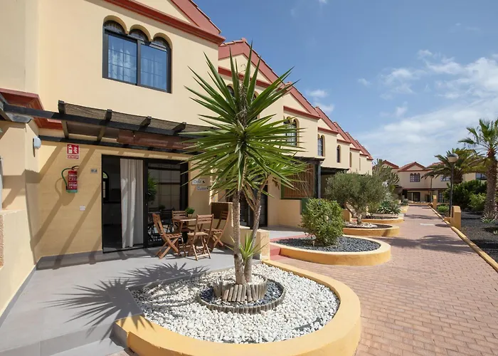 Casa Curro كوستا كالما